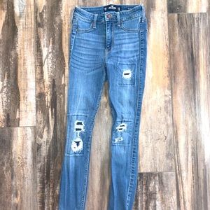 Hollister light wash skinny jeans